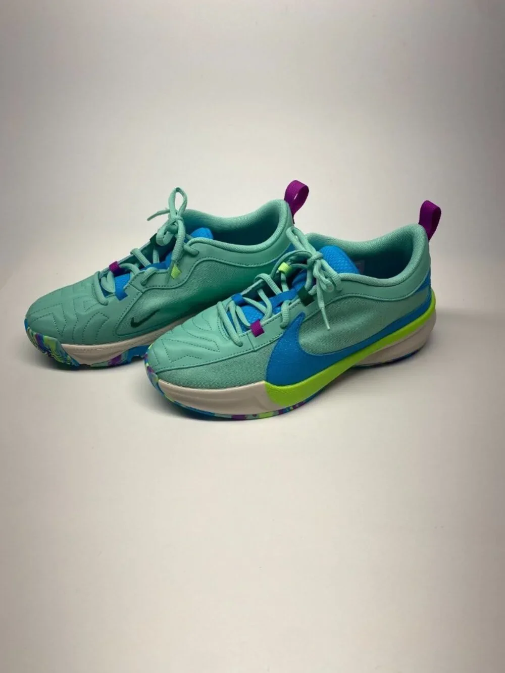Nike Giannis Kids GS Freak 5 Basketball Shoes Size 6Y DZ4486 300